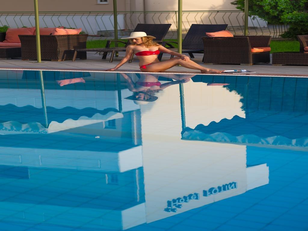 Hotel Fotini カラマタ エクステリア 写真