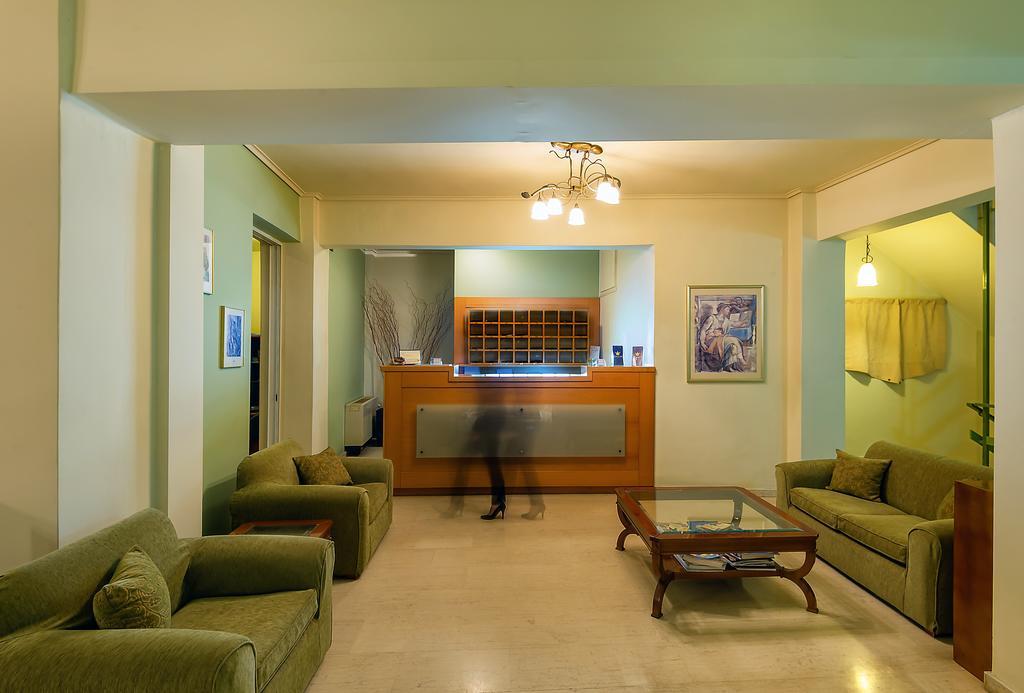 Hotel Fotini カラマタ エクステリア 写真